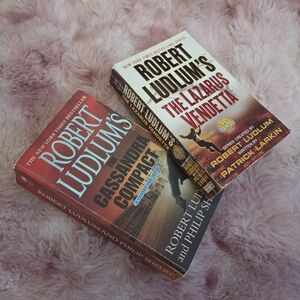 Robert Ludlum Thriller Bundle: Covert-One Novels